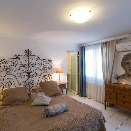 Bed & Breakfast Atrium Augusta Frejus